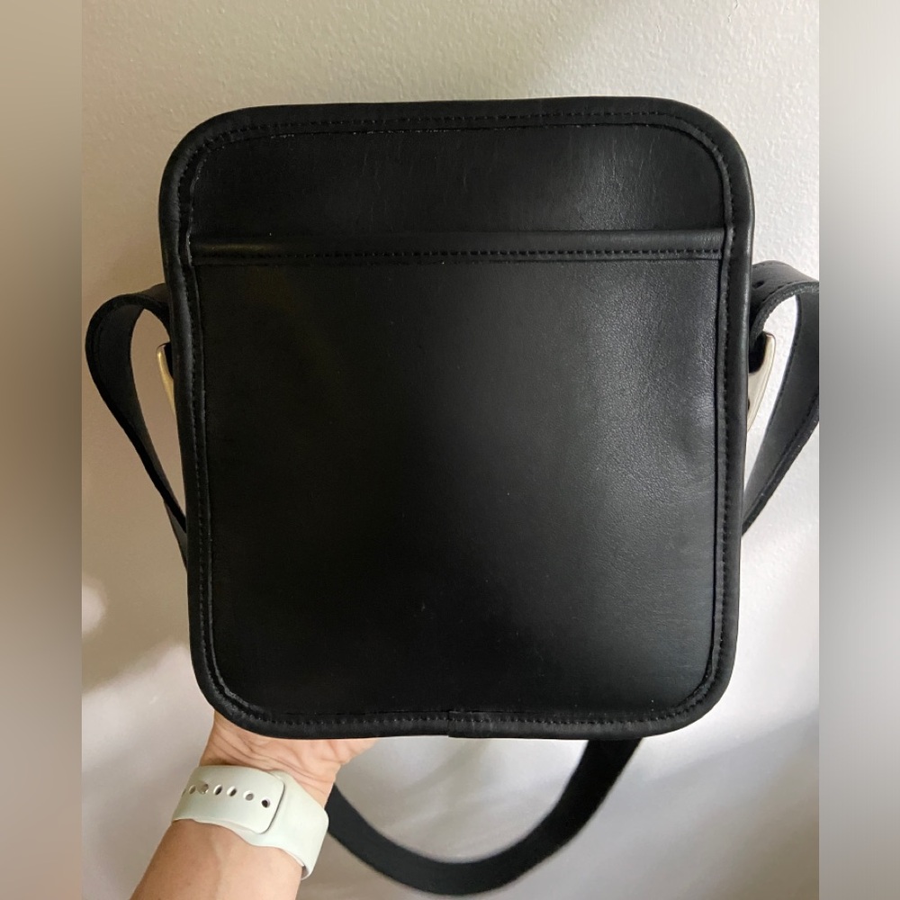 Vintage Coach 9817 Camera Bag Black Crossbody from 2000